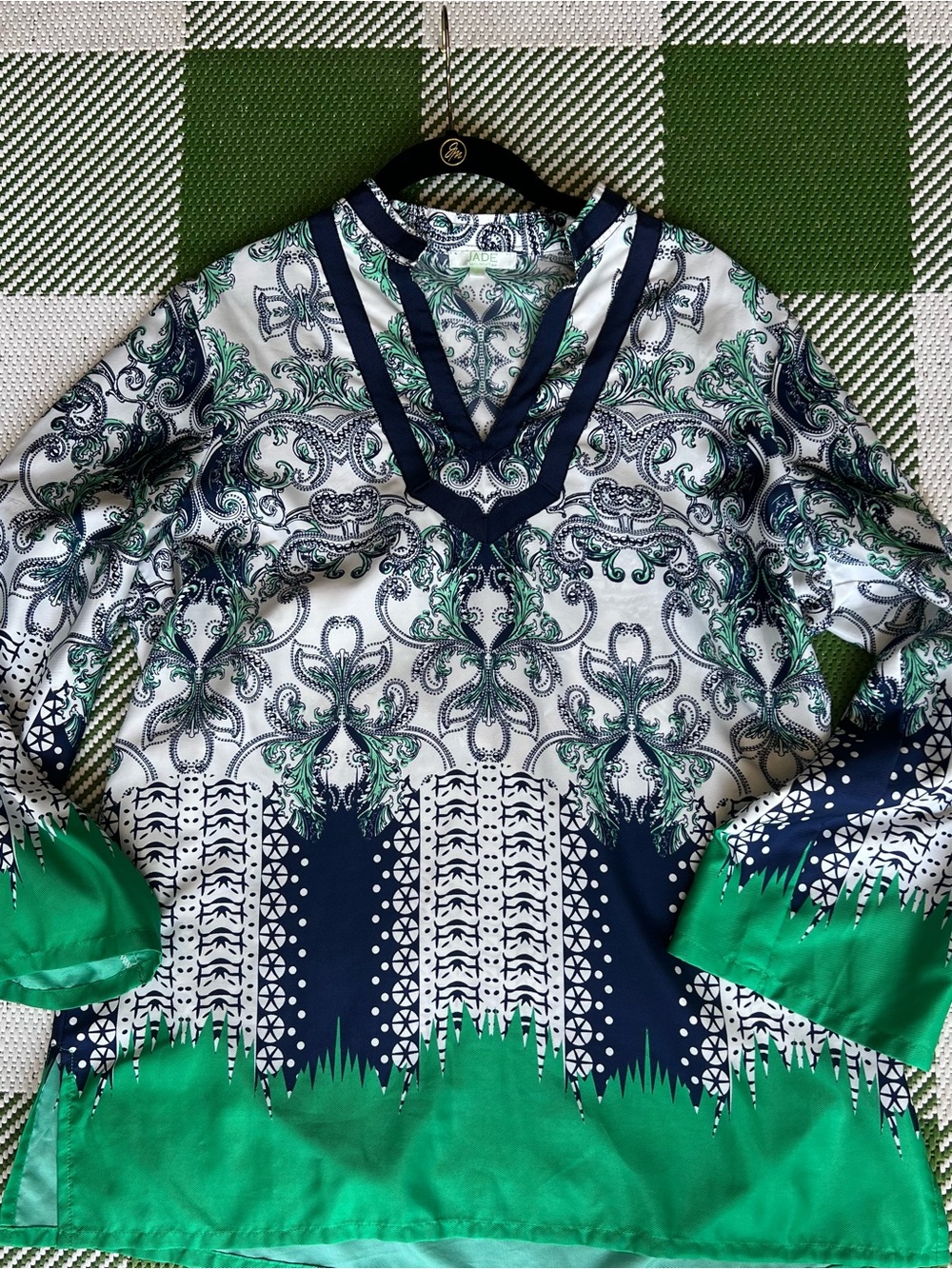 Jade Melody Tam Blue Green Paisley V-Neck Tunic Blouse XL (fits in my opinion L)